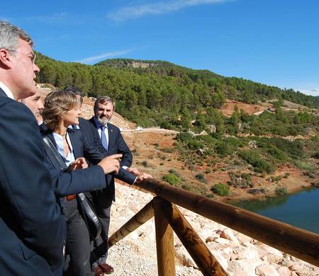 Inauguración Presa de Siles