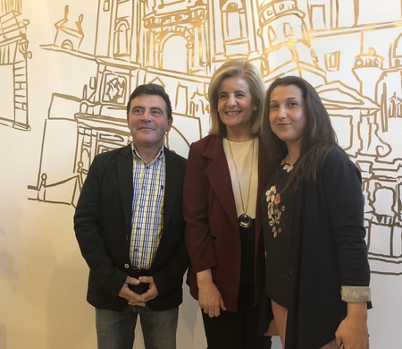 La ministra de Empleo y Seguridad Social, Fátima Bañez, visita Baeza