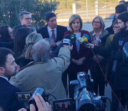 La ministra de Empleo y Seguridad Social, Fátima Bañez, visita Baeza