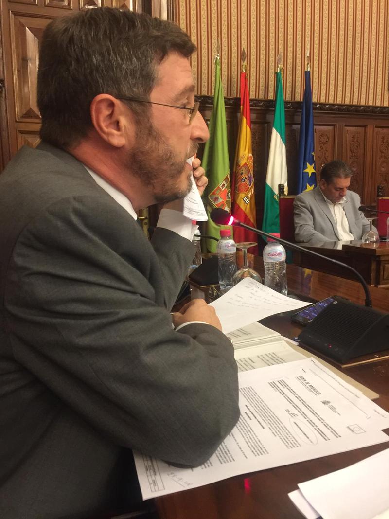 Contreras: “No estamos dispuestos a ser cómplices de los intereses partidistas que hay detrás de la compra de Geolit”