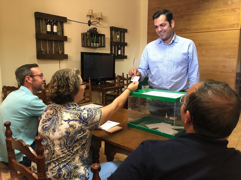 841 afiliados de la provincia de Jaén eligen hoy a los dos precandidatos a la presidencia del PP