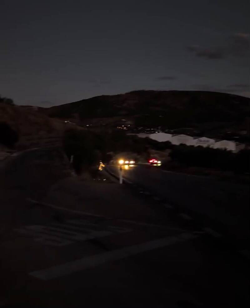 El PP exige a la Diputación iluminar el cruce de la JA-3200 de acceso a Jardimar, en la capital, por el alto riesgo de accidentes