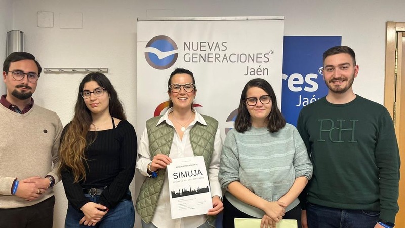 NNGG Jaén vuelve a colaborar con ADEDEJA para desarrollar la actividad SIMUJA-Congreso de los Diputados