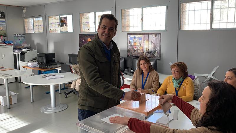 Requena invita a votar “con conciencia y pensando en el futuro del país y de la provincia”  