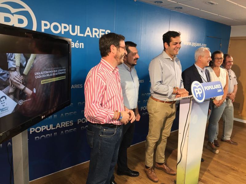 Martín: “Cada jiennense va a pagar 6 euros más por depósito gracias a la subida de impuestos del PSOE”
