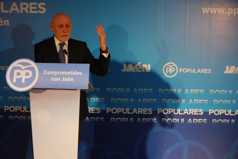 Puche asegura que si la Junta no inicia las obras de las  conducciones de la presa de Siles es por “demagogia, cinismo político o un desconocimiento absoluto del tema”