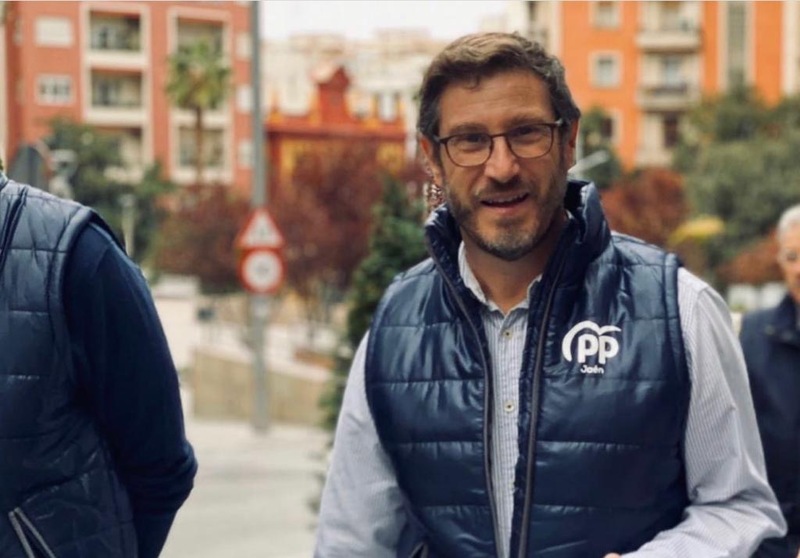 El PP  de Jaén insta a Reyes a que conceda ayudas sociales a los municipios de menos de 20.000 habitantes con el dinero adelantado por  la Junta 