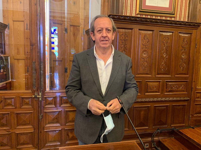 Carmona: “Reyes ha preferido hoy defender a Garzón en vez de apoyar al campo y a la ganadería jiennense”