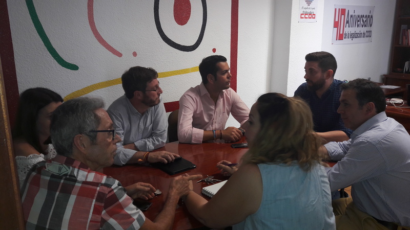 Requena comienza su ronda de reuniones con los representantes de los trabajadores para conocer las dificultades que tiene la provincia en materia de empleo