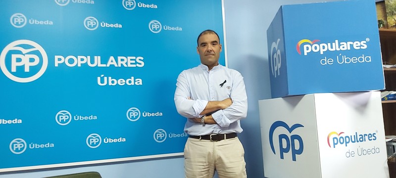Decenas de trabajadores municipales denuncian al equipo de Gobierno del PSOE 