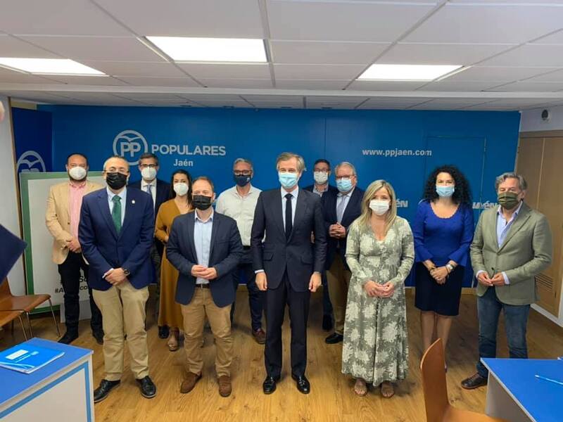 El PP presentará en Ayuntamientos y la Diputación mociones contra la subida de la luz: “le daremos la oportunidad a Reyes y al PSOE de pronunciarse contra el tarifazo eléctrico o apoyar que siga creciendo la pobreza energética”