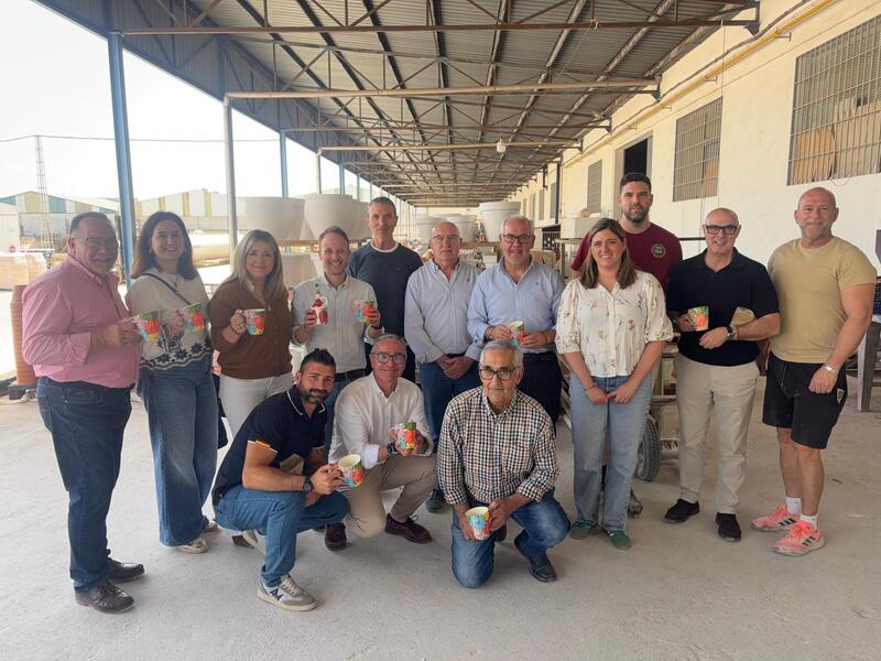 Domínguez destaca el impulso del Gobierno de Juanma Moreno a la artesanía jiennense como motor de empleo y exportación