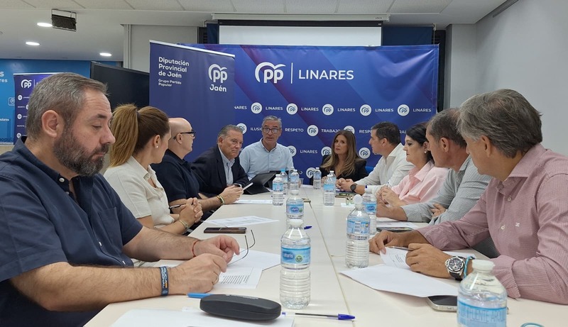 El PP denuncia el ninguneo de la Diputación a Linares mientras la Junta impulsa inversiones históricas en la comarca