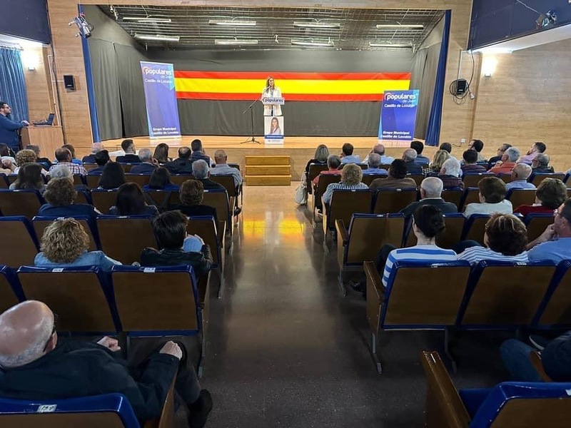 Eva Sánchez presenta una candidatura “ganadora” para Castillo de Locubín