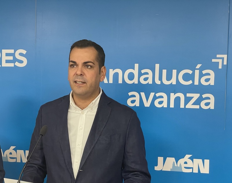 Requena pide cautela con los datos del paro: “Sánchez ha alterado la forma de contabilizar los fijos discontinuos para que ya no figuren como parados y enmascarar así que su Gobierno sigue destruyendo empleo”