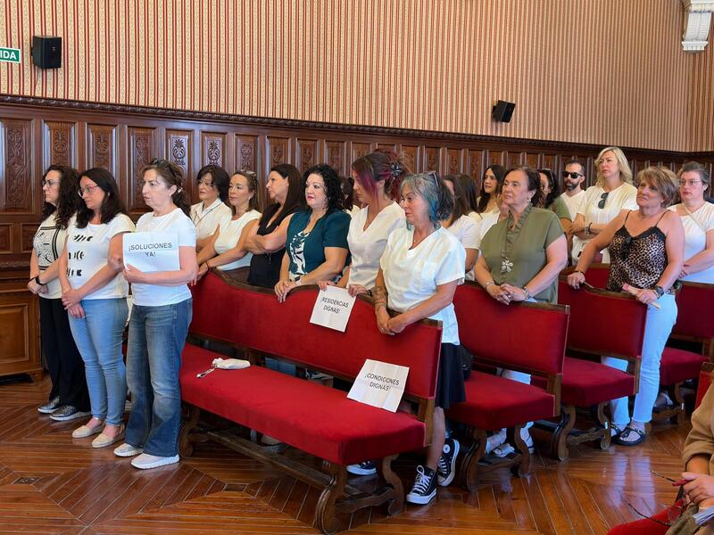 El PP exige soluciones ante “la situación desoladora” denunciada por trabajadores y familiares en las residencias de Diputación y el nuevo hachazo de Sánchez al campo de Jaén