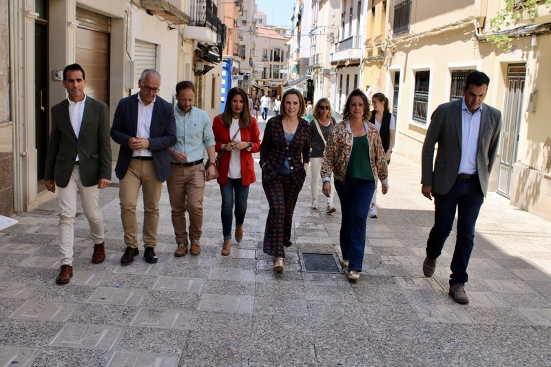 Cuca Gamarra destaca que Linares necesita un gobierno del PP que trabaje con el Gobierno de Juanma Moreno para el futuro de esta ciudad 