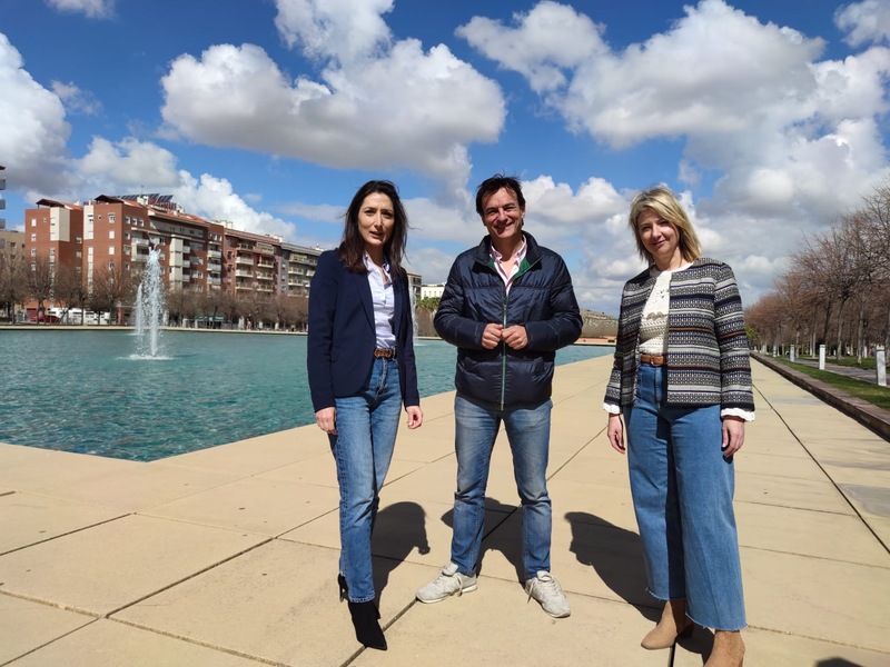 El candidato presenta a Maribel López como número cuatro de la lista del PP