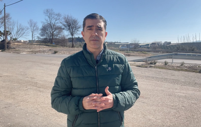 Pedro Cabrera continúa con la escucha del tejido industrial de Baeza