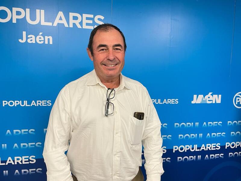 Moral afirma que los niños de Villatorres sí tienen garantizada la asistencia sanitaria y lamenta que el alcalde “engañe a nuestros vecinos”