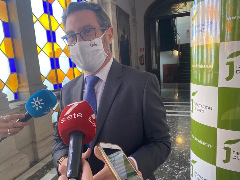 Contreras: “Reyes se ha perdido entre el autobombo y los datos macroeconómicos y no ha hecho ni una sola propuesta constructiva ni ninguna autocrítica”