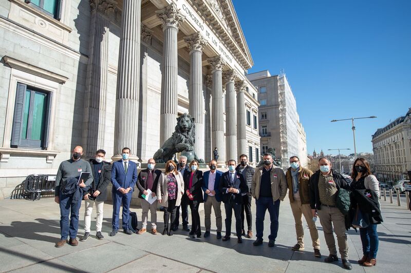 Reunión de agricultores y alcaldes de la Sierra de Segura con el GPP “para conocer de primera mano las alegaciones a la PAC”