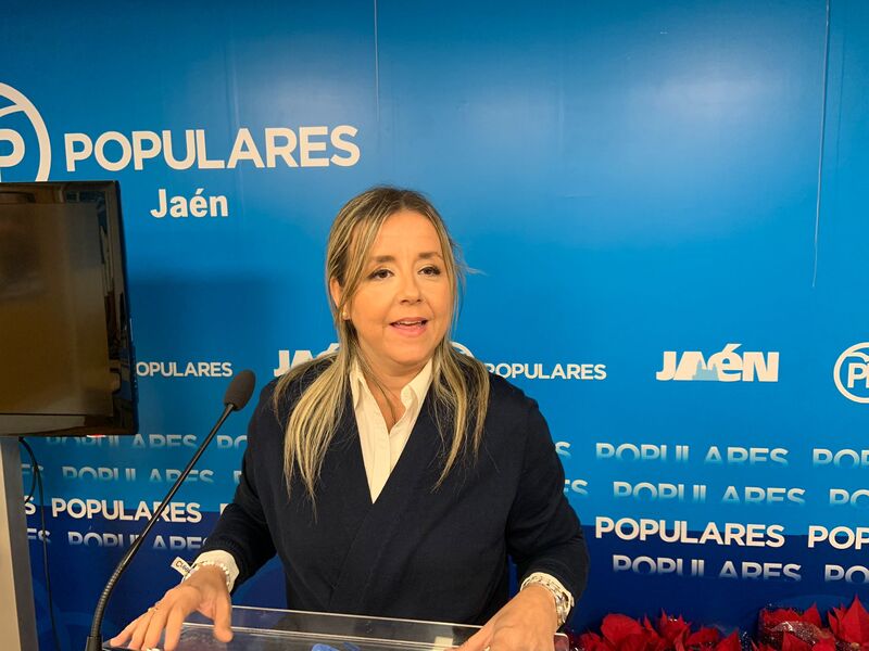 González agradece el compromiso de Juanma Moreno con el municipalismo y el sector económico para ayudar y reforzar el comercio y la artesanía 