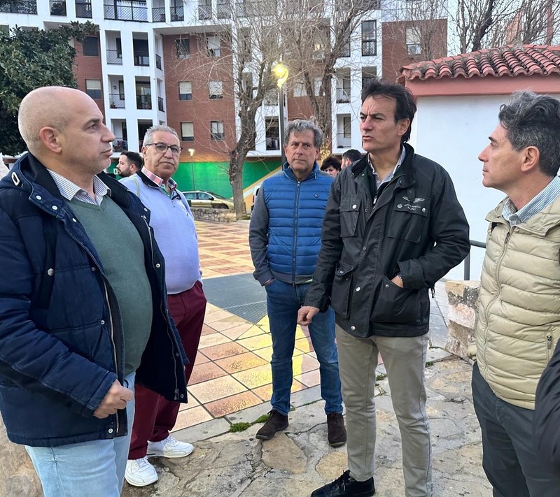 Compromiso del candidato del PP para mejorar la seguridad vial en el barrio de La Alcantarilla