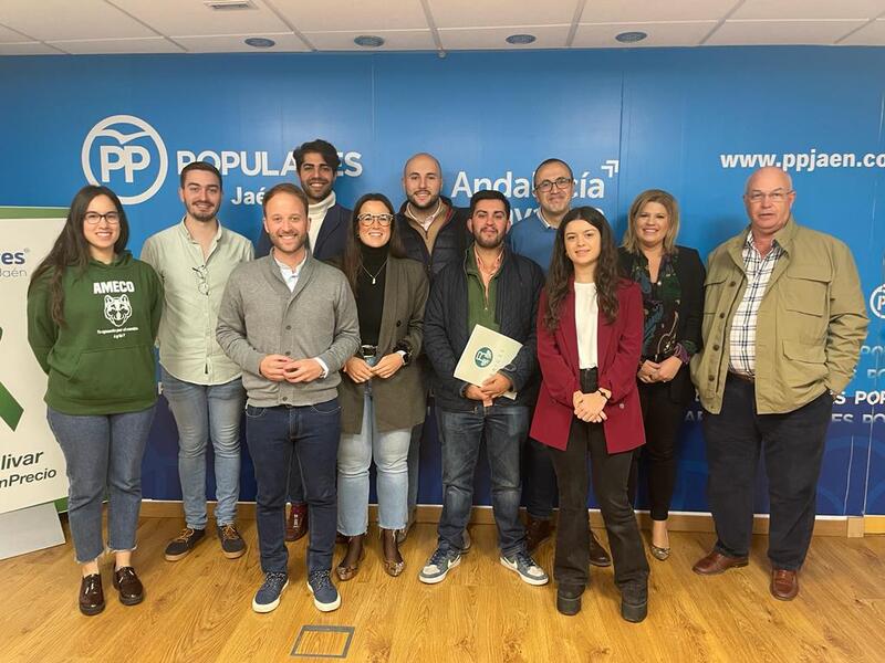 El PP de Jaén defiende que por fin hay un Gobierno andaluz que ha entendido “que necesitamos a los jóvenes para que nuestra tierra tenga futuro”