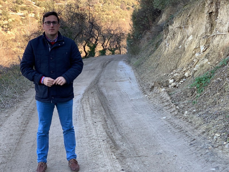 El PP de Torres agradece que el Gobierno de Juanma Moreno “arregle nuestros caminos rurales”