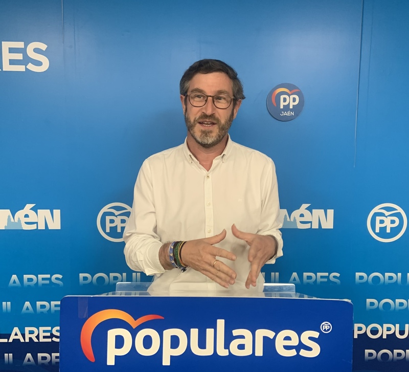 Contreras asegura que el nuevo Plan de Juventud de Paco Reyes “nace muerto al quedarse solo en estrategias y no contener medidas y soluciones concretas”