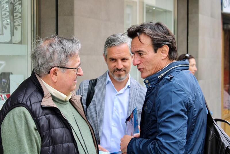 El candidato del PP aplicará un plan de choque para recuperar el comercio de Jaén