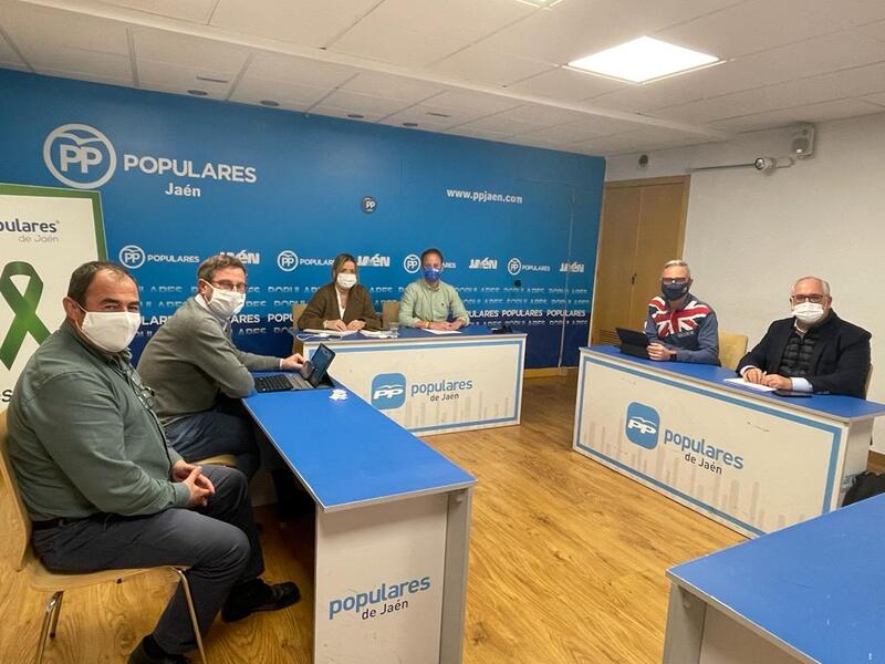 Domínguez reúne a su Comité Permanente para cerrar la agenda de trabajo para la vuelta de la Semana Santa