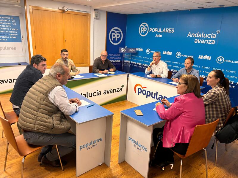 El PP de Jaén se compromete a proteger el oficio de los fabricantes y expendedores de pan