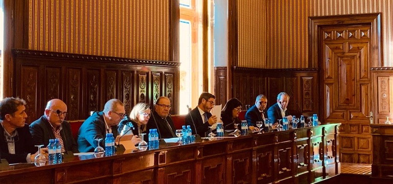 “El PP de Jaén lamenta que Reyes y los socialistas jienenses se pongan a las órdenes de Pedro Sánchez olvidándose de los jienenses”