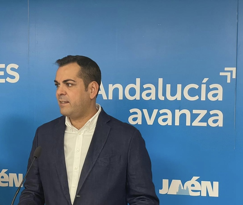 Requena pide cautela con el paro porque “son positivos pero queda mucho por hacer” y exige a Sánchez mayor transparencia porque “con su reforma laboral los datos engañan”