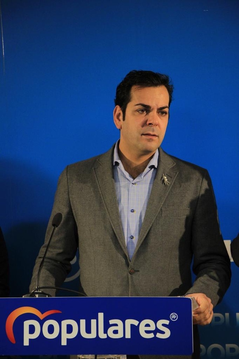 Requena: “exigimos al Gobierno de Pedro Sánchez que agilice la ejecución de las obras de la A-32”