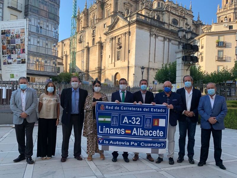 El PP se felicita: “nuestra presión ha obligado a Paco Reyes a cambiar su voto y votar a favor de exigirle a Sánchez que reactive la A-32”