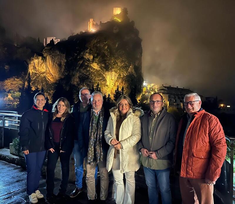 González mantiene reunión de trabajo en La Iruela