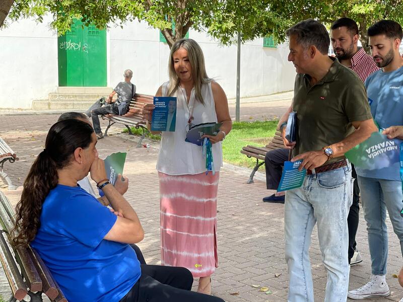 Elena González ha destacado el gran trabajo del Gobierno de Juanma Moreno para desbloquear una inversión de 1,7 millones de euros en el Paseo Virgen del Rocío de la capital