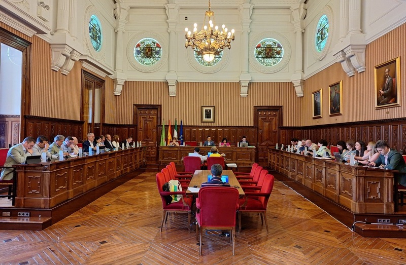 El PP señala la hipocresía y la deslealtad de Paco Reyes con los alcaldes de la provincia: “Él tardó 8 meses y 3 cartas en recibir a un alcalde que tenía a 50 metros”