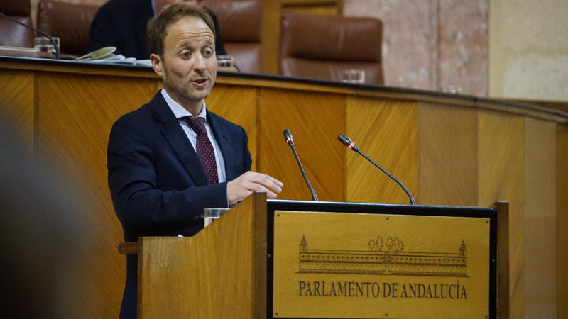 Domínguez destaca el valor del trabajo del Gobierno andaluz para llevar la revolución digital “a nuestro mundo rural”