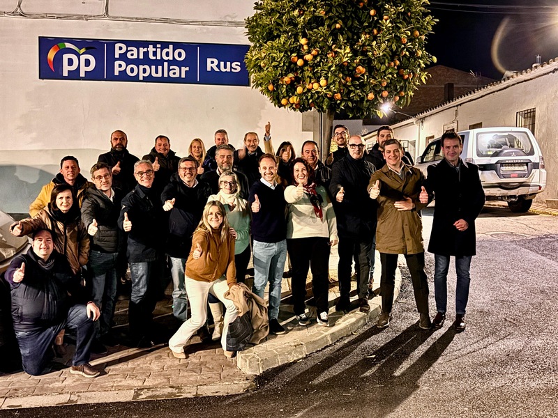 Romero señala Úbeda como “comarca prioritaria para el PP de Andalucía”, y recuerda que con “humildad y trabajo ampliaremos la confianza de los vecinos en nuestro proyecto”