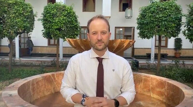 Domínguez elogia a Juanma Moreno: “Es un presidente para todos los andaluces, un gran gestor y un defensor de Andalucía”