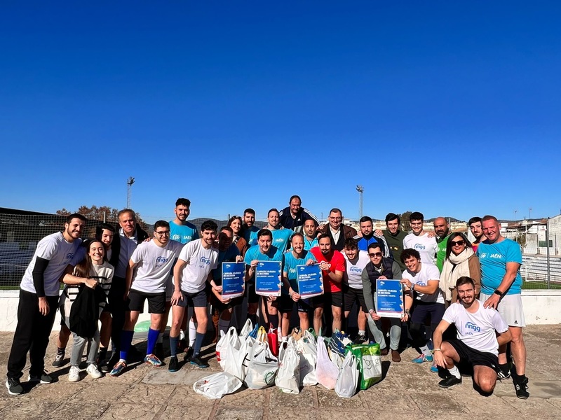 NNGG Jaén celebra un partido benéfico con motivo de la Navidad 