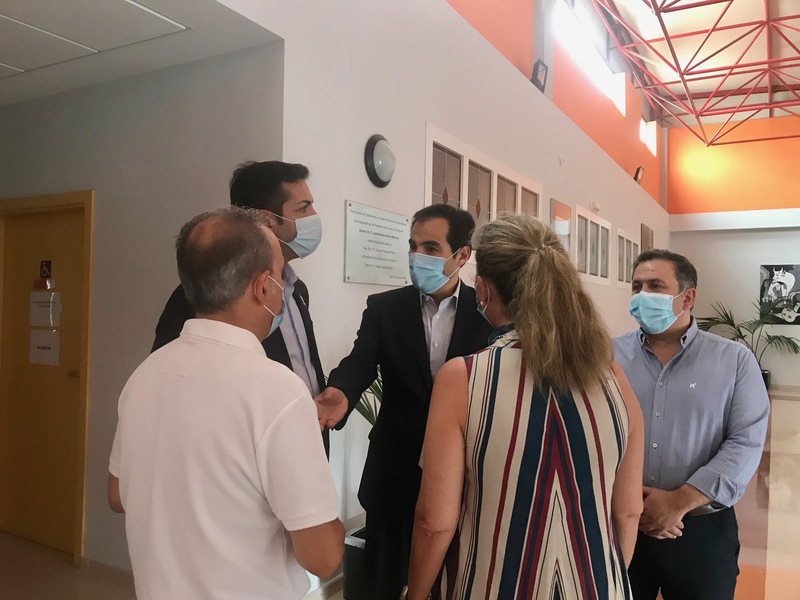 Nieto asegura que “no dejaremos de presionar para que los olivareros no pierdan ni un céntimo de la PAC”