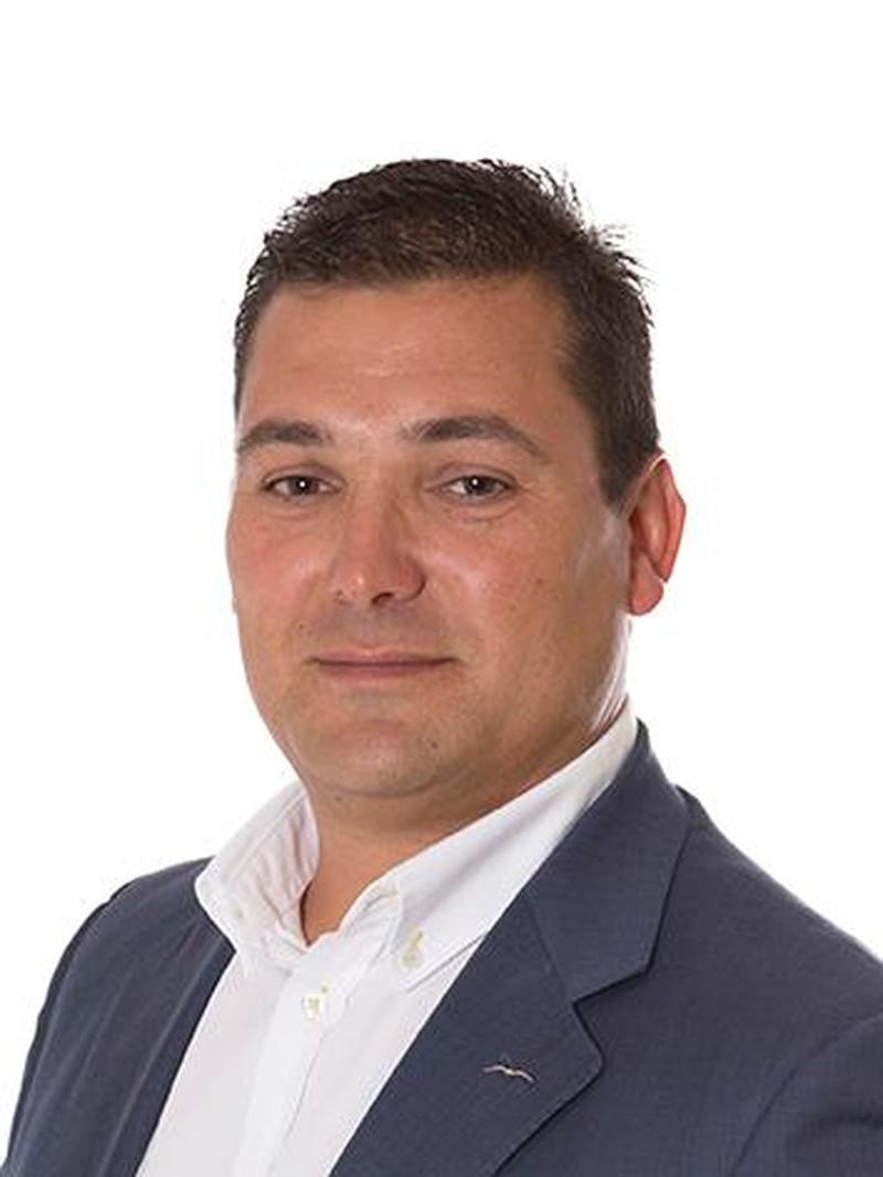 Francisco Martos, candidato del PP a la alcaldía de Mengíbar