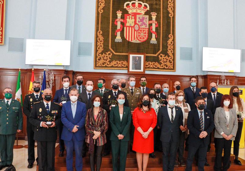 Requena llama a defender la Constitución y al Rey frente a aquellos que quieren romper nuestro modelo de convivencia