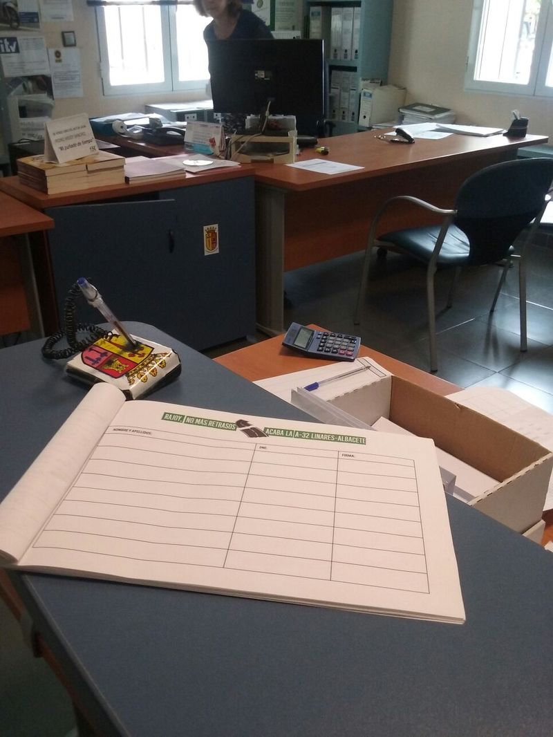 El PP de La Puerta denuncia que el PSOE está haciendo uso partidista del ayuntamiento “con campañas en contra del gobierno central”