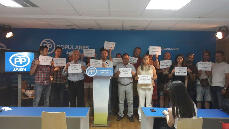 El PP y los profesores del conservatorio continúan su lucha ‘contrarreloj’ para aplazar las oposiciones